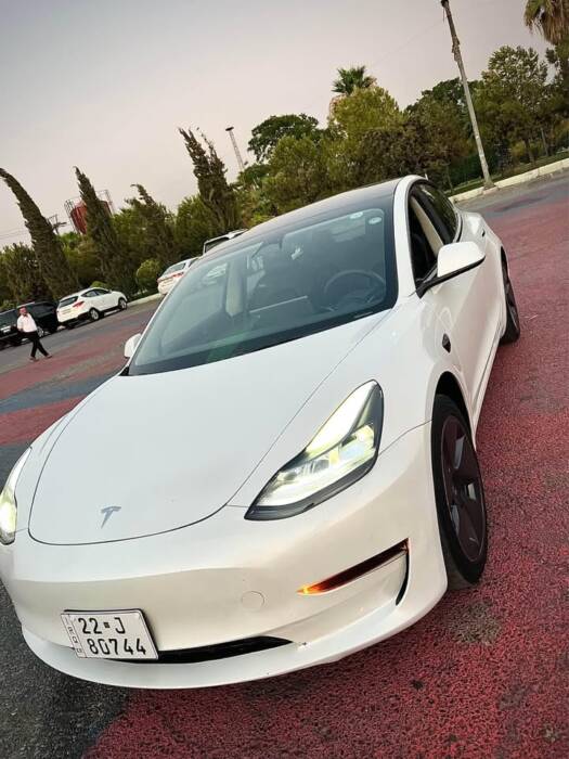 Tesla model3 2023
