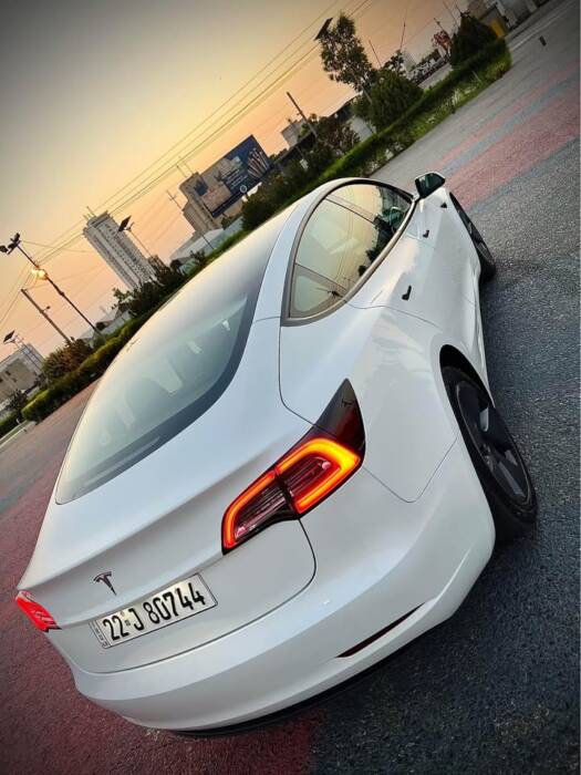 Tesla model3 2023