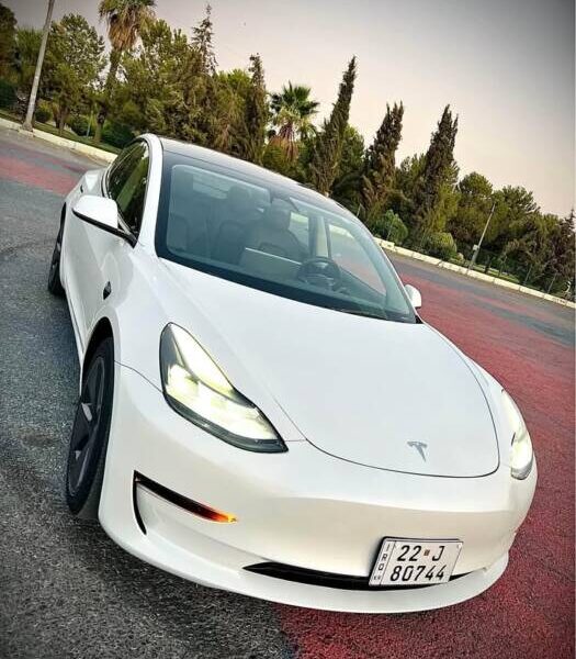 Tesla model3 2023