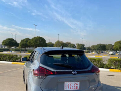 nissan kiks 2023