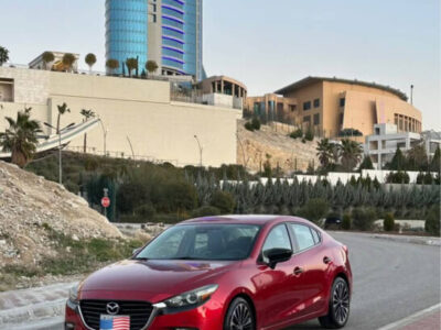 MAZDA 3 2017