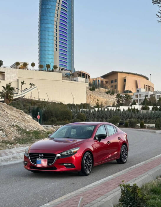 MAZDA 3 2017
