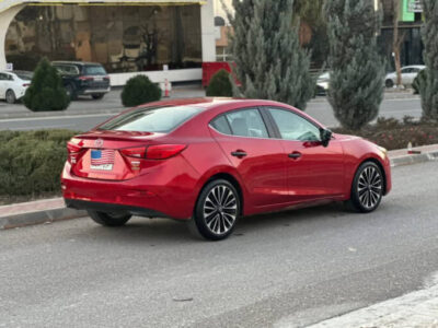 MAZDA 3 2017