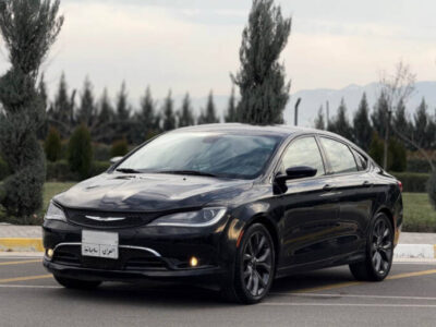 Chrysler C200