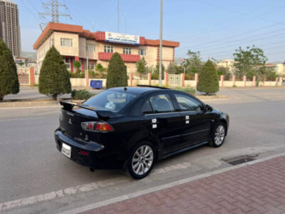 لانسەر قرش