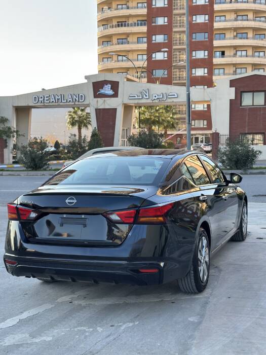 ئالتیما