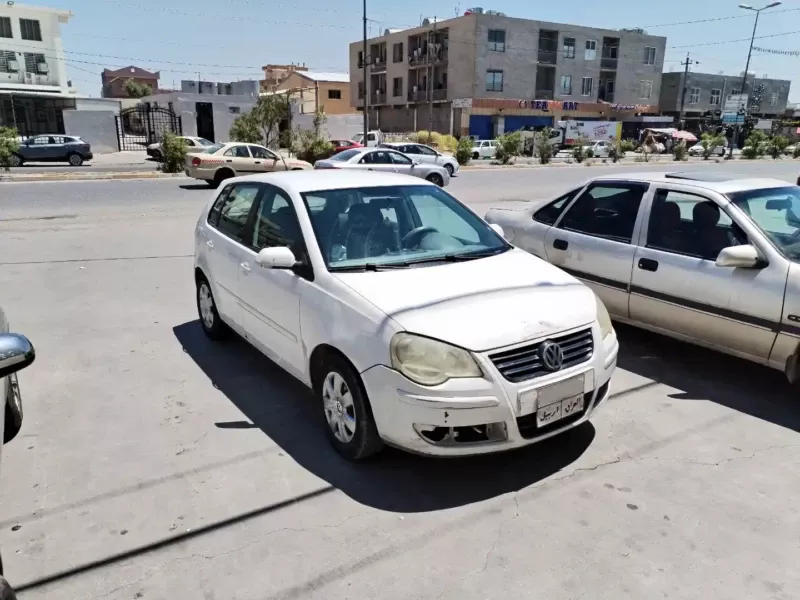 VW POLO