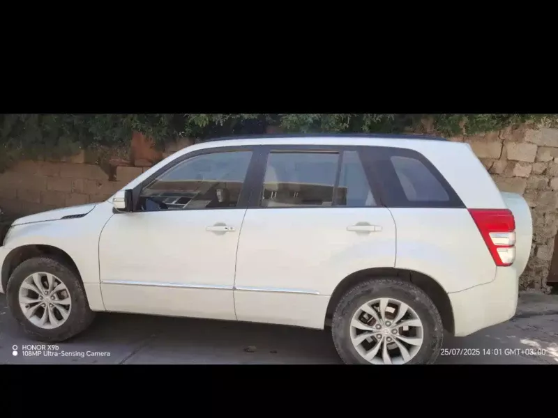 Sazuki grand vitara 2016
